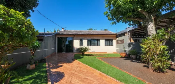 Casa com 2 Quartos à venda, 96m² no São Roque, Foz do Iguaçu