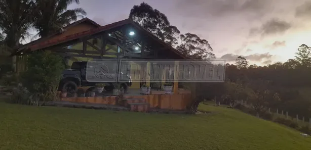 Fazenda / Sítio / Chácara com 9 Quartos à venda, 8200m² no , Piedade