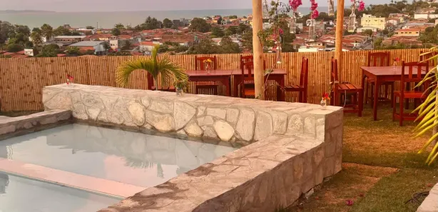 Hotel / Motel / Pousada com 18 Quartos à venda, 1600m² no , Baía Formosa