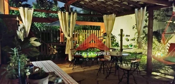 Casa Comercial com 9 Quartos à venda, 270m² no Portal de Paraty, Paraty