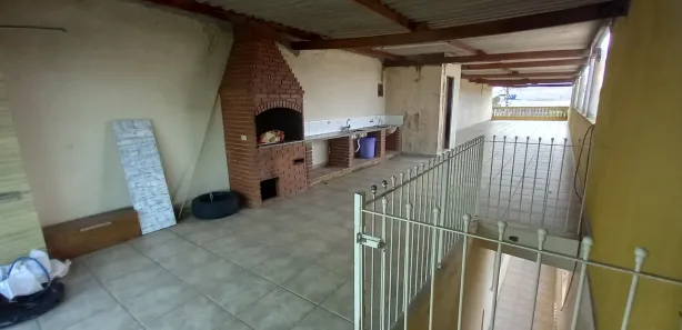 Sobrado com 3 Quartos para venda ou aluguel, 375m² no Cidade Kemel, Poá