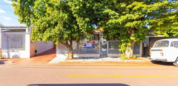 Casa com 3 Quartos à venda, 70m² no Vila Pioneiro, Toledo