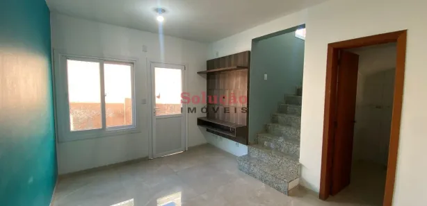 Sobrado com 2 Quartos à venda, 108m² no Niterói, Canoas