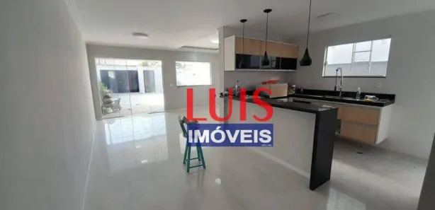Casa com 3 Quartos para alugar, 168m² no Jardim Atlântico Leste (Itaipuaçu), Maricá