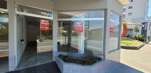 Conjunto Comercial / Sala para alugar, 60m² no Centro, Jaraguá do Sul