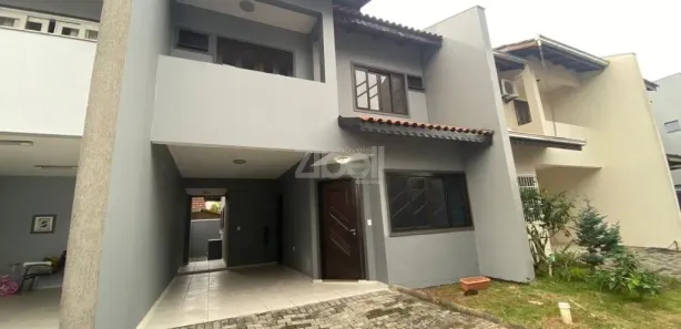 Sobrado com 3 Quartos à venda, 125m² no Saguaçu, Joinville