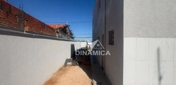 Sobrado com 2 Quartos à venda, 90m² no Jardim Maria Antonia (Nova Veneza), Sumaré