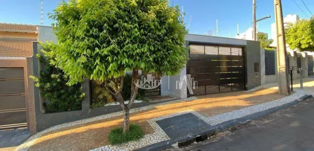 Casa com 5 Quartos à venda, 172m² no Antonio Frederico, Ibiporã