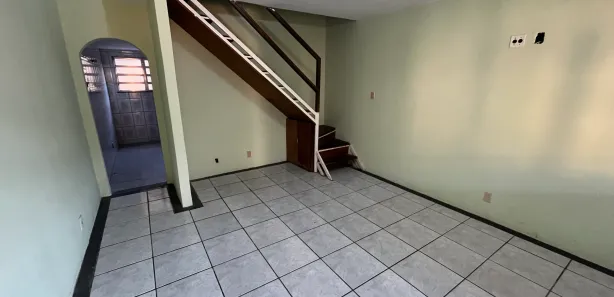 Casa de Condomínio com 2 Quartos à venda, 83m² no da Luz, Nova Iguaçu