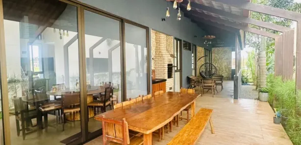 Casa de Condomínio com 3 Quartos para alugar, 180m² no , Bananeiras