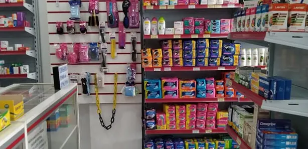 Loja / Salão / Ponto Comercial com 2 Quartos à venda, 60m² no Flamengo, Maricá