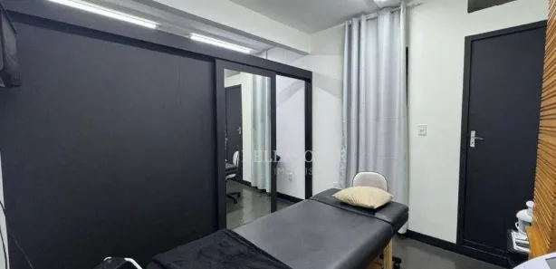 Loja / Salão / Ponto Comercial à venda, 24m² no Cascata Guarani, Teresópolis