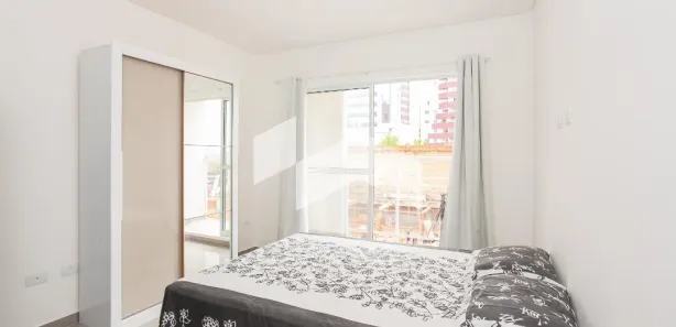 Apartamento com 1 Quarto para alugar, 30m² no Água Verde, Curitiba
