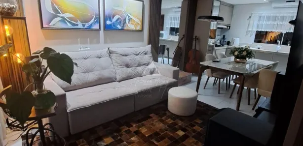 Sobrado com 2 Quartos à venda, 94m² no Itacolomi, Balneário Piçarras