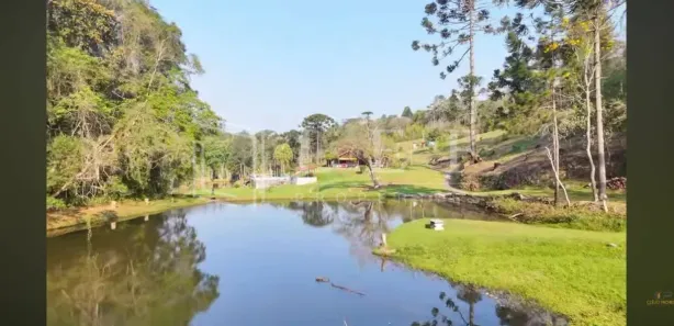 Fazenda / Sítio / Chácara com 3 Quartos à venda, 12m² no Centro, São Lourenço da Serra