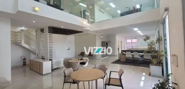 Conjunto Comercial / Sala para alugar, 218m² no Vila Cordeiro, São Paulo
