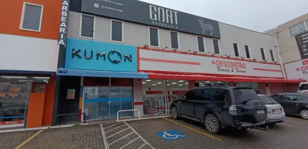 Conjunto Comercial / Sala para alugar, 220m² no Jardim Cláudia, Pinhais