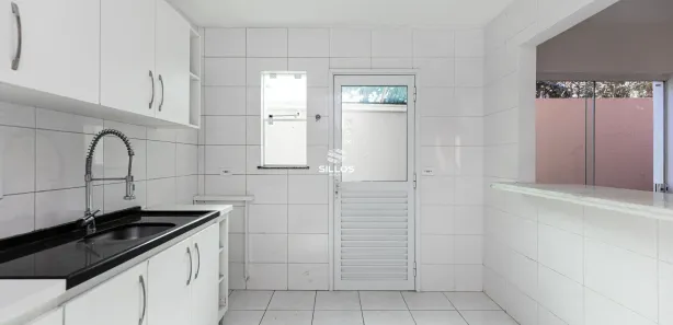 Sobrado com 3 Quartos para alugar, 130m² no Boa Vista, Curitiba