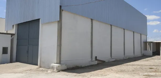 Galpão / Depósito / Armazém para alugar, 998m² no Velame, Campina Grande