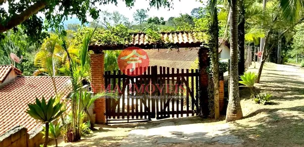 Fazenda / Sítio / Chácara com 3 Quartos à venda, 250m² no Centro (São João Novo), São Roque