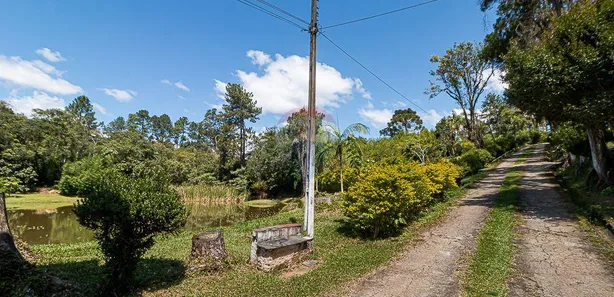 Fazenda / Sítio / Chácara com 10 Quartos à venda, 2000m² no Lagoa Grande, Embu-Guaçu
