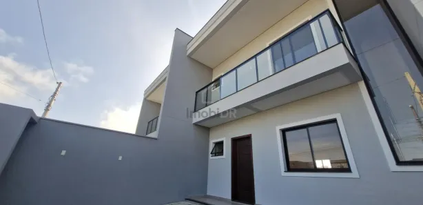 Sobrado com 3 Quartos à venda, 136m² no Itacolomi, Balneário Piçarras