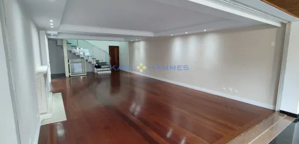Cobertura com 5 Quartos à venda, 500m² no Duarte Silveira, Petrópolis