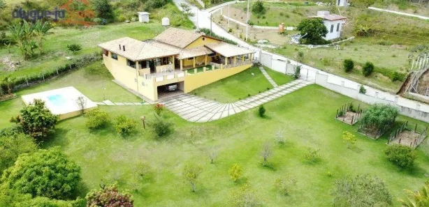 Fazenda / Sítio / Chácara com 4 Quartos à venda, 400m² no Roseirinha, Caçapava