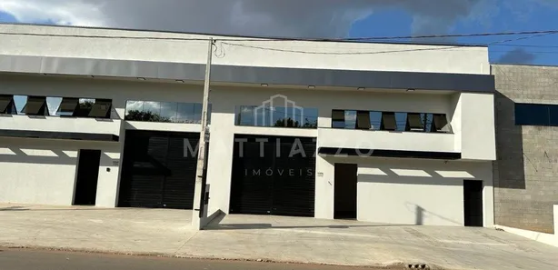 Loja / Salão / Ponto Comercial à venda, 244m² no Jardim Solar dos Nobres, Limeira