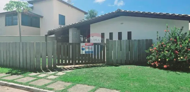 Casa de Condomínio com 3 Quartos à venda, 245m² no Piatã, Salvador