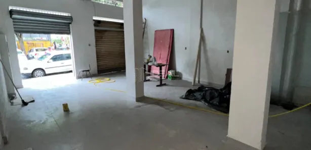 Loja / Salão / Ponto Comercial para venda ou aluguel, 57m² no Centro, Campos dos Goytacazes