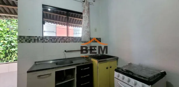 Kitnet com 1 Quarto para alugar, 18m² no Centro, Navegantes