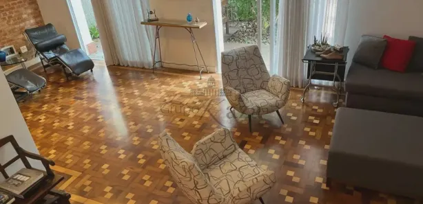 Casa de Vila com 5 Quartos à venda, 270m² no Jardim Luzitânia, São Paulo