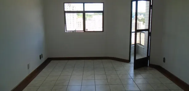 Kitnet com 1 Quarto à venda, 40m² no Granbery, Juiz de Fora