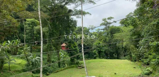 Casa de Condomínio com 2 Quartos à venda, 180m² no Monte Oliveti, Guapimirim