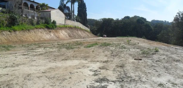 Terreno / Lote / Condomínio à venda, 2700m² no , Mairinque