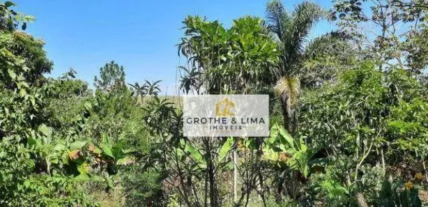 Fazenda / Sítio / Chácara com 2 Quartos à venda, 200m² no Chácara Marambaia, Caçapava