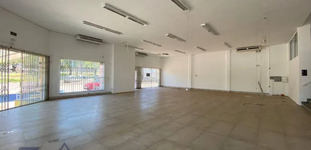 Prédio Inteiro à venda, 797m² no Centro, Cascavel