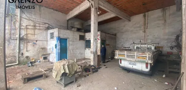 Galpão / Depósito / Armazém para alugar, 250m² no Padroeira, Osasco