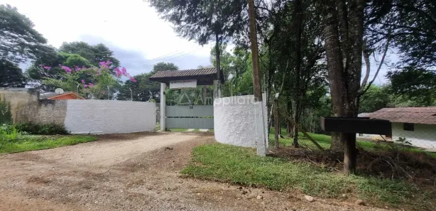 Fazenda / Sítio / Chácara com 3 Quartos à venda, 150m² no , 