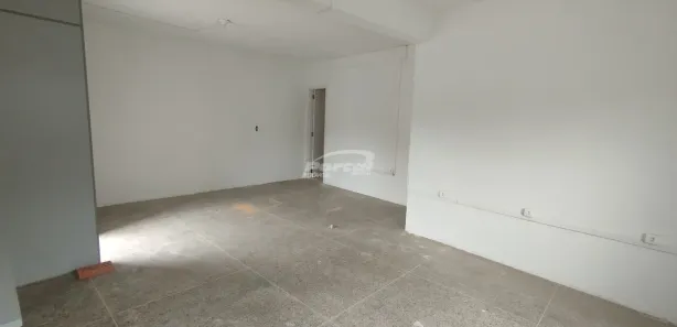 Conjunto Comercial / Sala para alugar, 28m² no Água Verde, Blumenau
