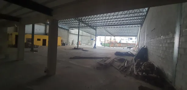 Galpão / Depósito / Armazém para alugar, 1250m² no Olinda, Nilópolis