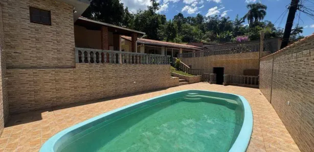 Fazenda / Sítio / Chácara com 3 Quartos à venda, 300m² no Itaquaciara, Itapecerica da Serra
