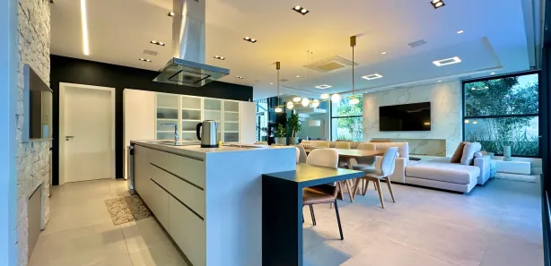 Casa de Condomínio com 3 Quartos à venda, 382m² no Marechal Rondon, Canoas