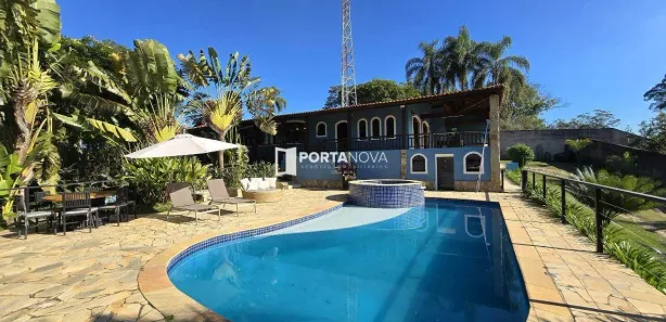 Fazenda / Sítio / Chácara com 5 Quartos à venda, 800m² no Chácaras Lidia, Embu das Artes