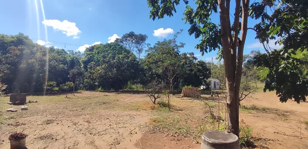 Fazenda / Sítio / Chácara com 1 Quarto à venda, 10000m² no Chácaras Ipanema, Valparaíso de Goiás