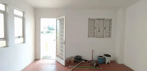Loja / Salão / Ponto Comercial para alugar, 200m² no Centro, Itatiba