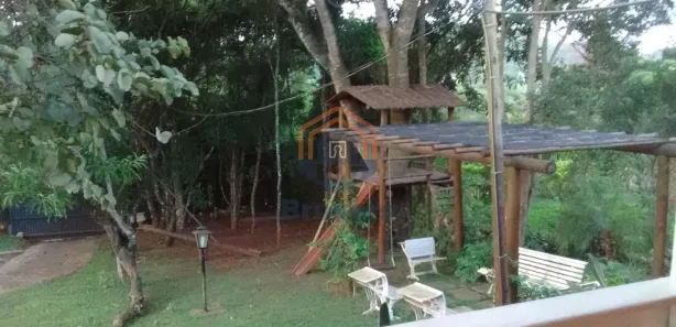 Fazenda / Sítio / Chácara com 2 Quartos à venda, 156m² no Estância Comandante Barros, Jarinu
