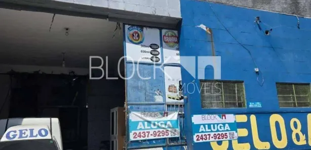 Galpão / Depósito / Armazém para alugar, 360m² no Ramos, Rio de Janeiro