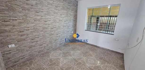 Casa com 2 Quartos para alugar, 120m² no São Gabriel, Colombo